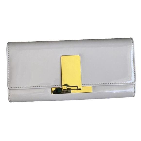 Aldo Adoring cream clutch - Picture 1 of 3
